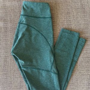 Outdoor voices forest green legging size small